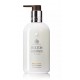 Molton Brown Flora Luminare niisutav kehakreem